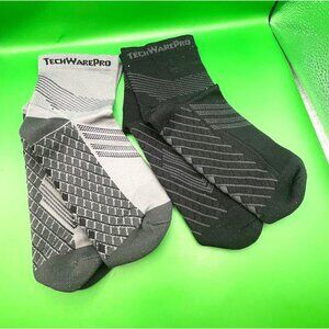 TechWare Pro Compression Socks 2 Pairs Black Gray Size L/XL Foot Support NWOT